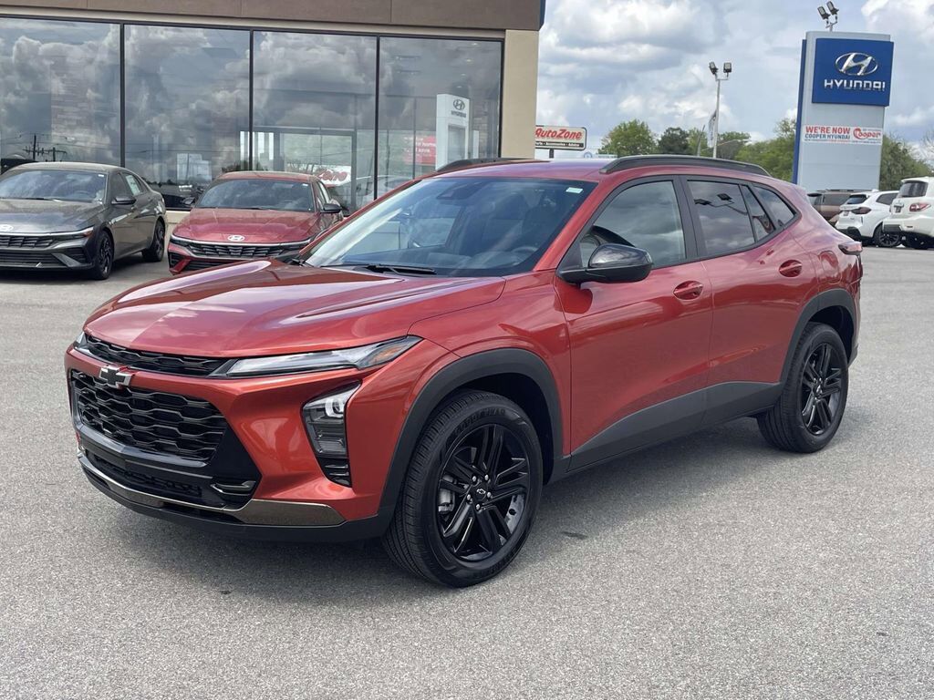 2024 CHEVROLET Trax