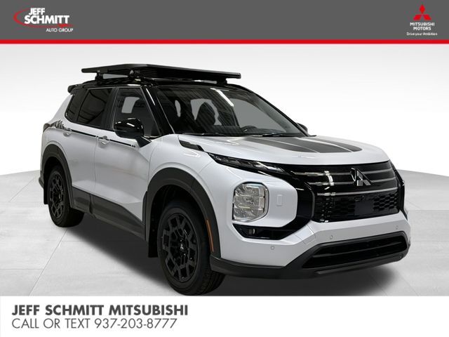 2026 MITSUBISHI Outlander