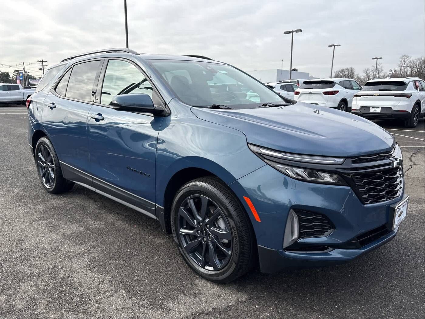 2024 CHEVROLET Equinox