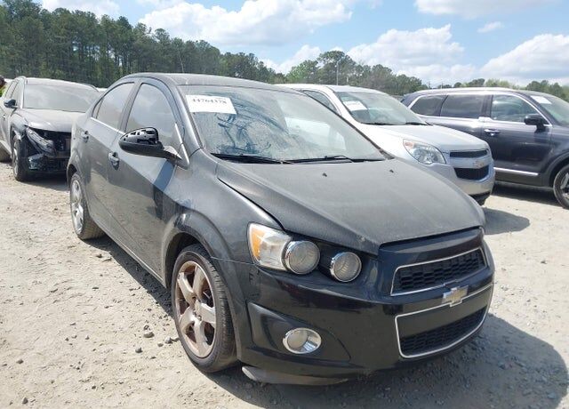 2012 CHEVROLET Sonic