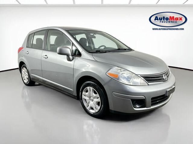 2012 NISSAN Versa