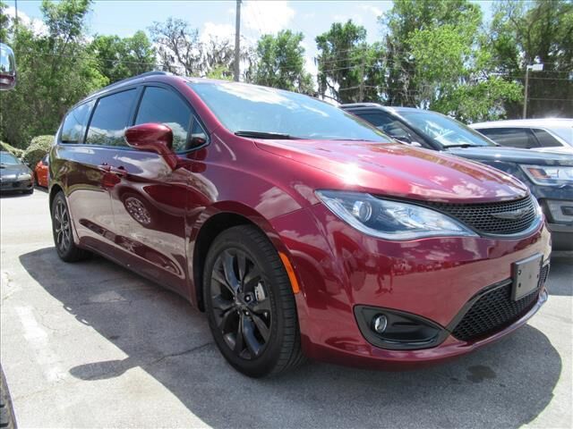 2019 CHRYSLER Pacifica