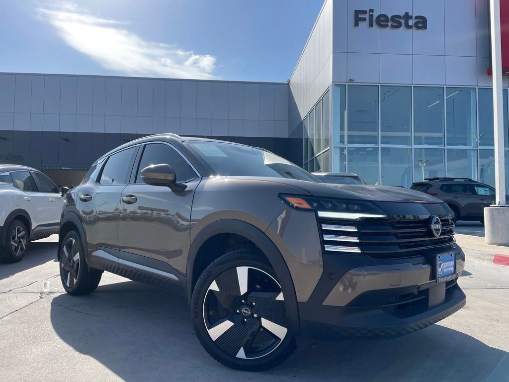 2025 NISSAN Kicks