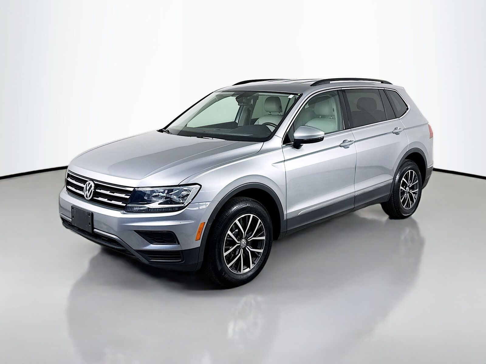 2020 VOLKSWAGEN Tiguan