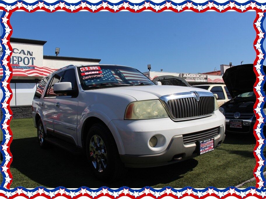 2004 LINCOLN Navigator