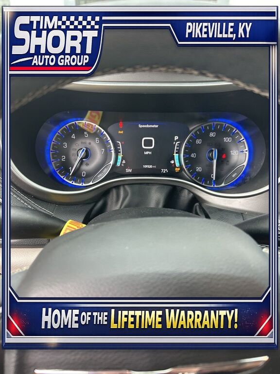 2022 CHRYSLER Pacifica