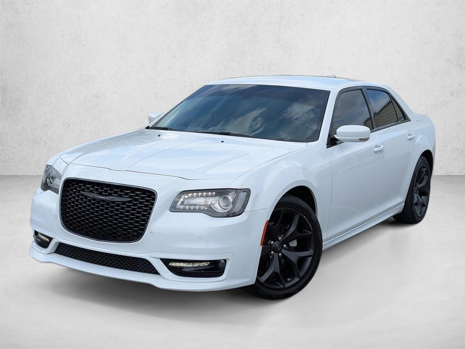 2022 CHRYSLER 300