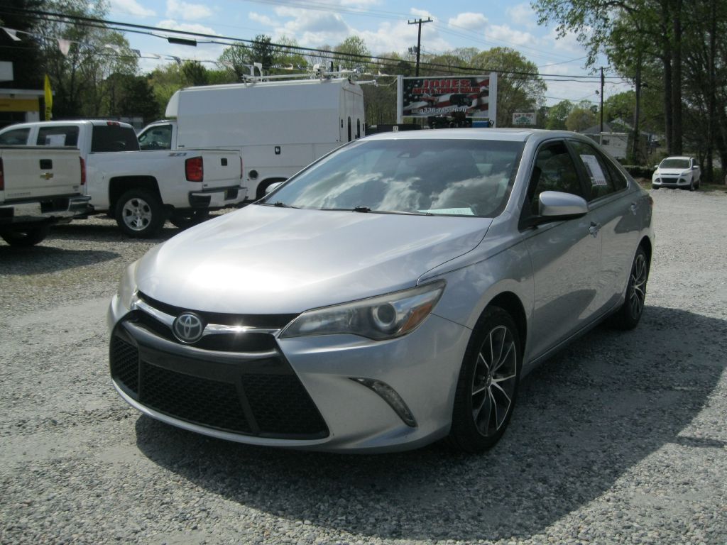 2017 TOYOTA Camry