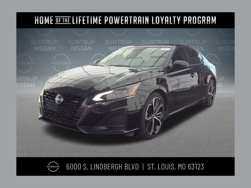 2024 NISSAN Altima