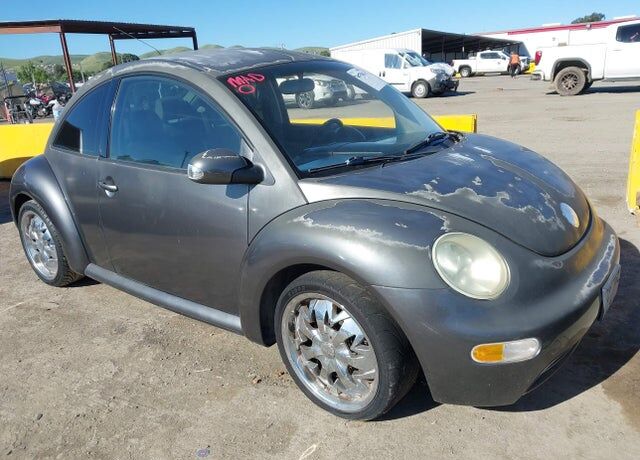 2004 VOLKSWAGEN Beetle