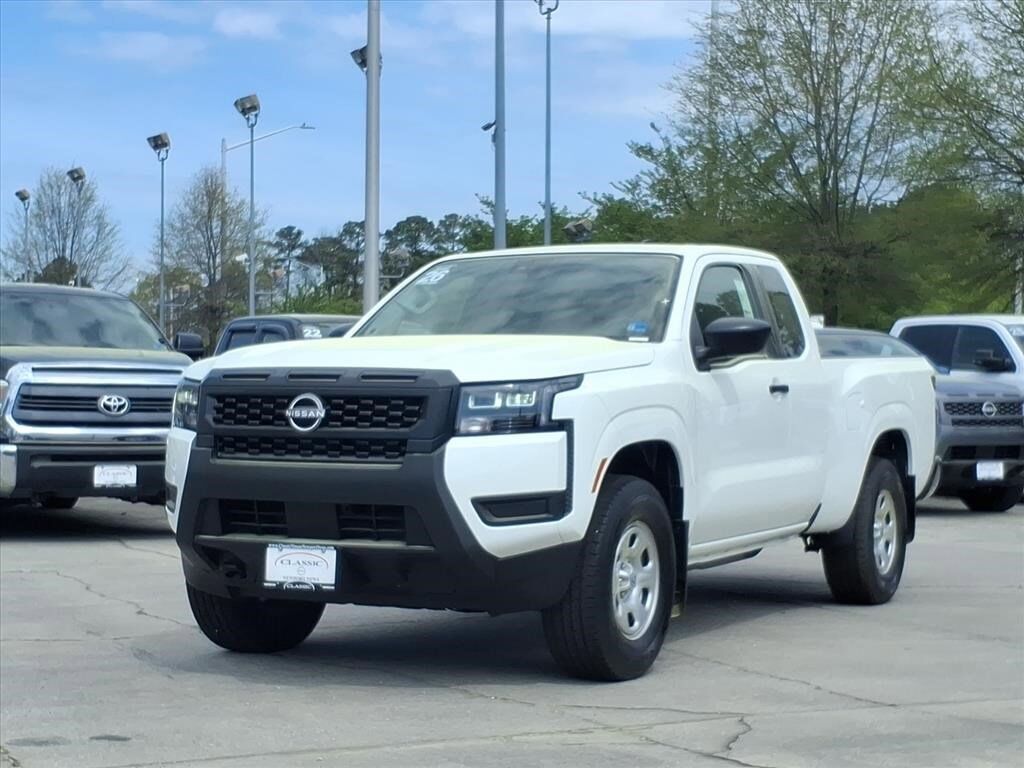 2026 NISSAN Frontier