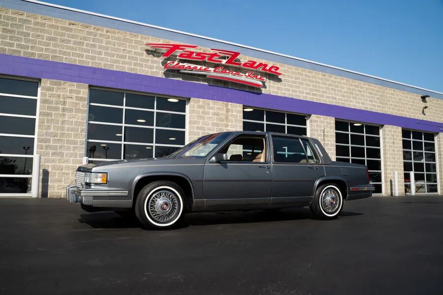 1988 CADILLAC Fleetwood