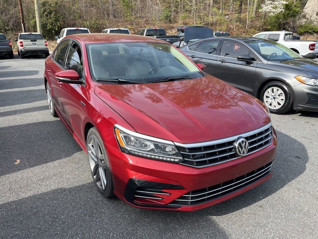 2018 VOLKSWAGEN Passat
