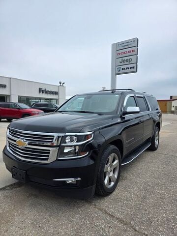 2017 CHEVROLET Suburban