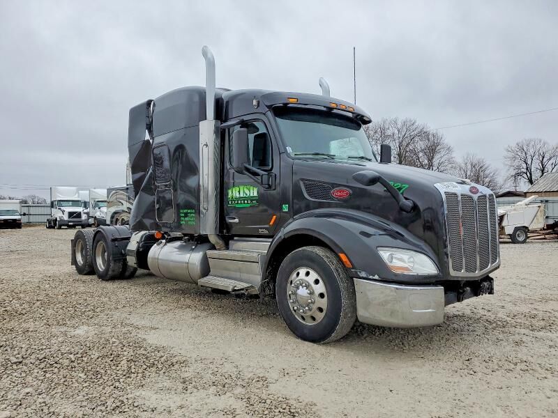 2019 PETERBILT 579