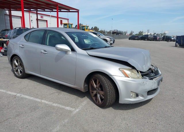 2010 LEXUS IS
