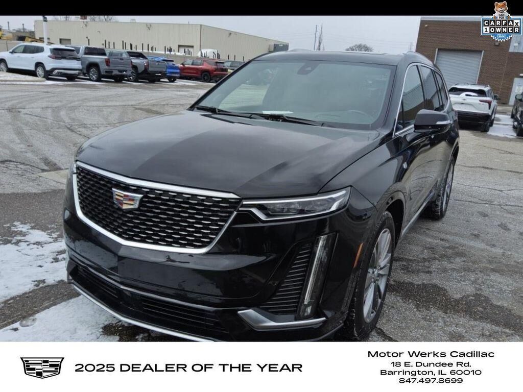 2025 CADILLAC XT6
