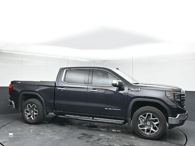 2023 GMC Sierra