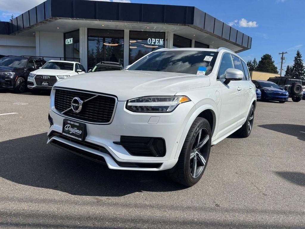 2016 VOLVO XC90