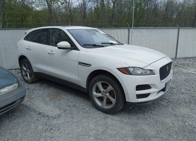 2017 JAGUAR F-Pace