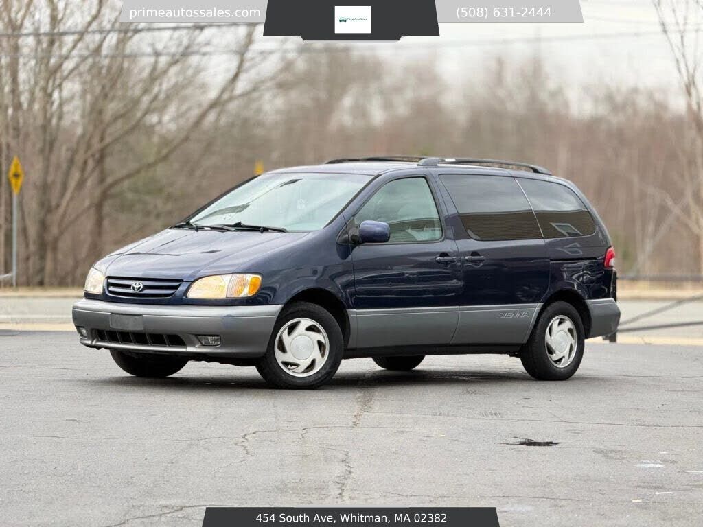 2001 TOYOTA Sienna