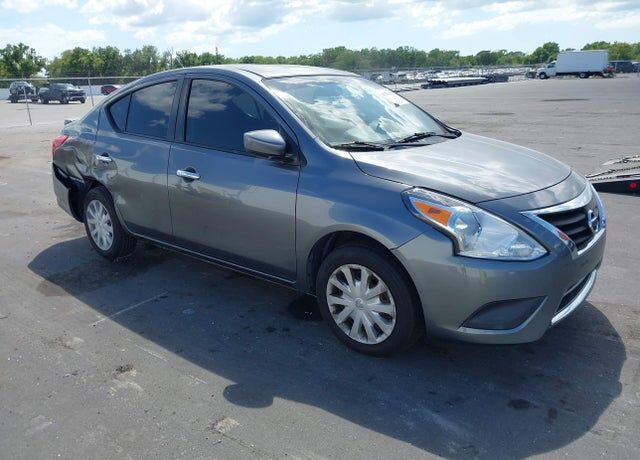 2018 NISSAN Versa