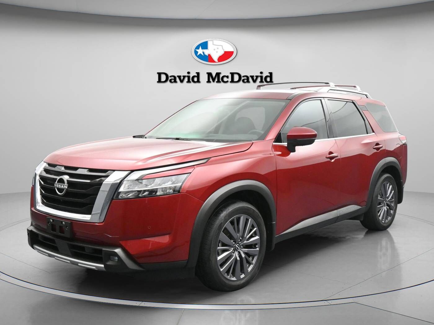 2022 NISSAN Pathfinder