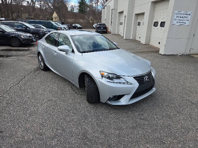 2015 LEXUS IS