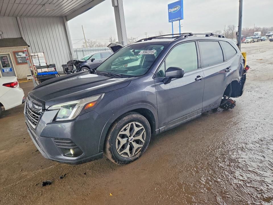 2024 SUBARU Forester