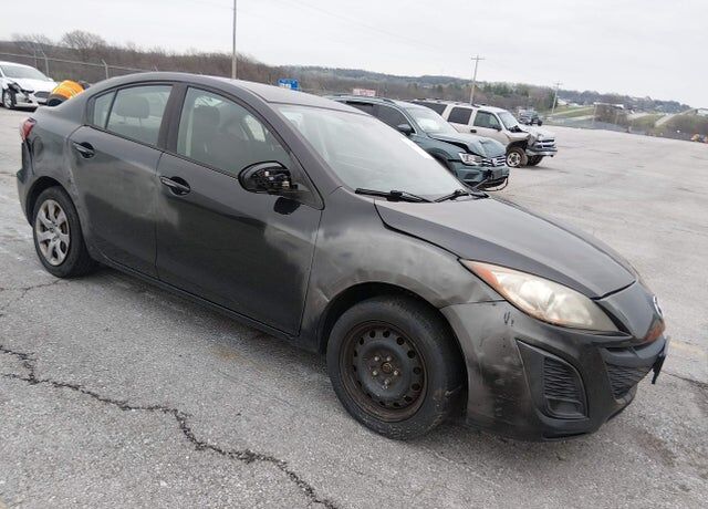 2011 MAZDA Mazda3