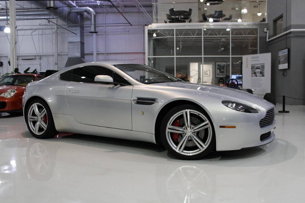 2009 ASTON MARTIN V8 Vantage