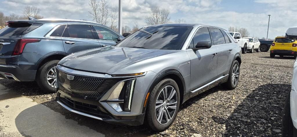2024 CADILLAC Lyriq