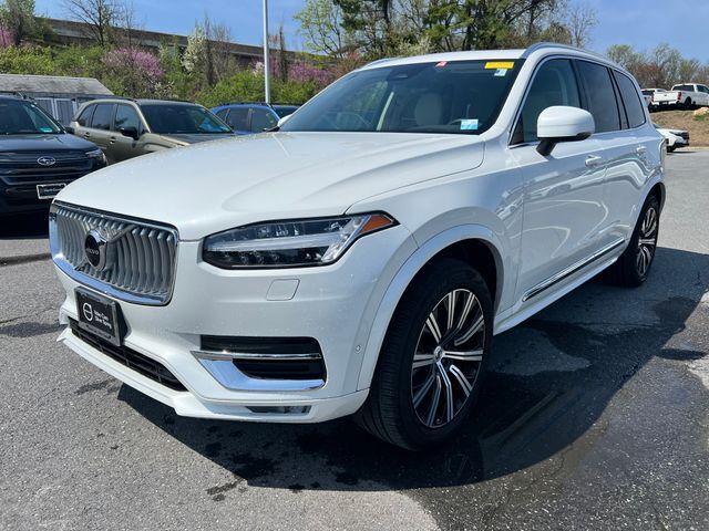 2023 VOLVO XC90