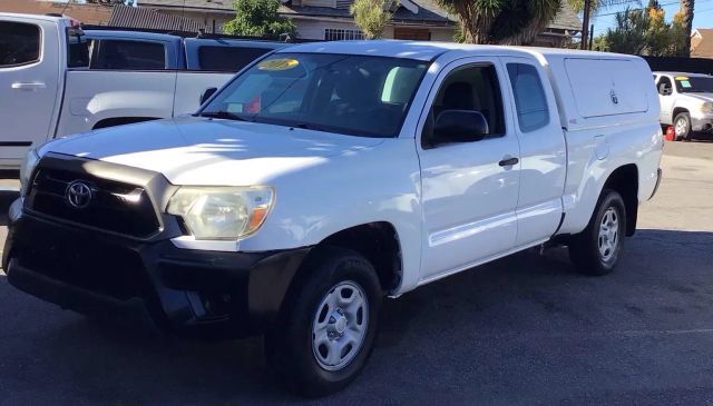 2015 TOYOTA Tacoma