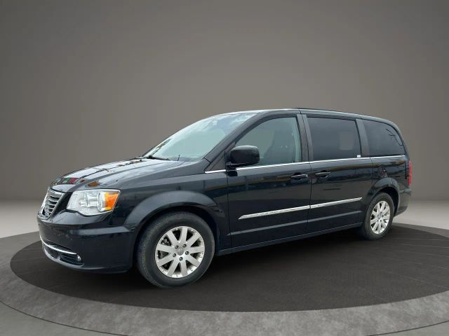 2016 CHRYSLER Town and Country