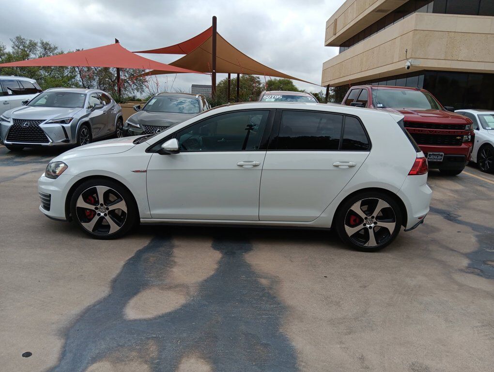 2016 VOLKSWAGEN Golf GTI