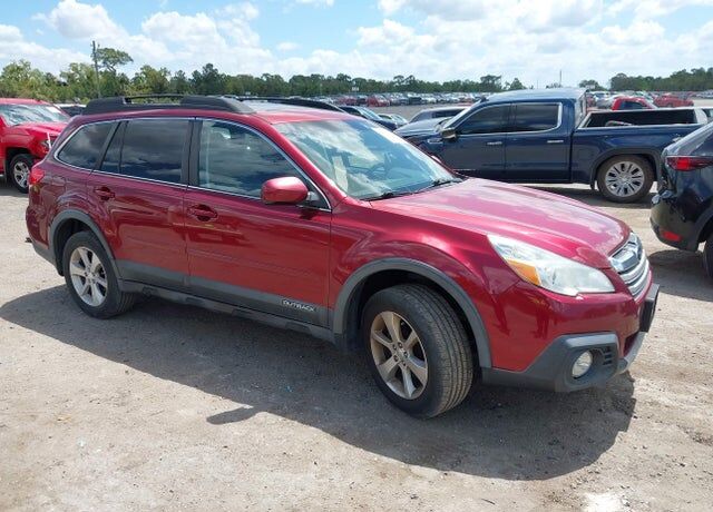 2014 SUBARU Outback