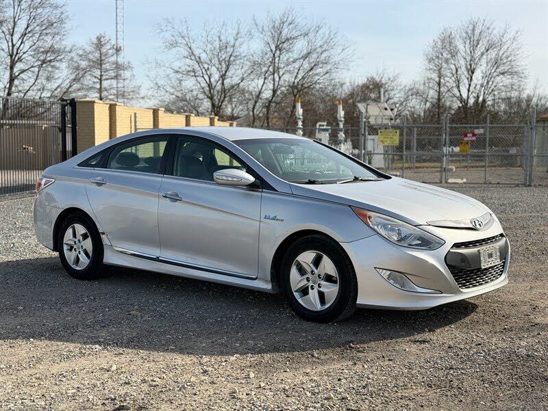 2012 HYUNDAI Sonata