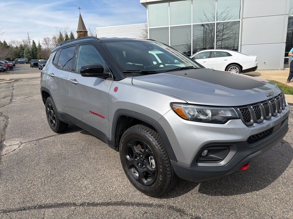 2023 JEEP Compass