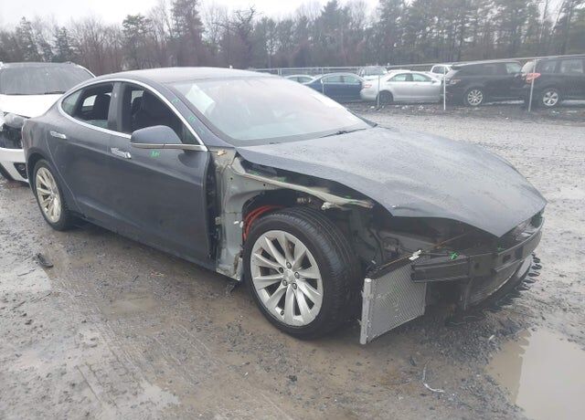 2017 TESLA Model S