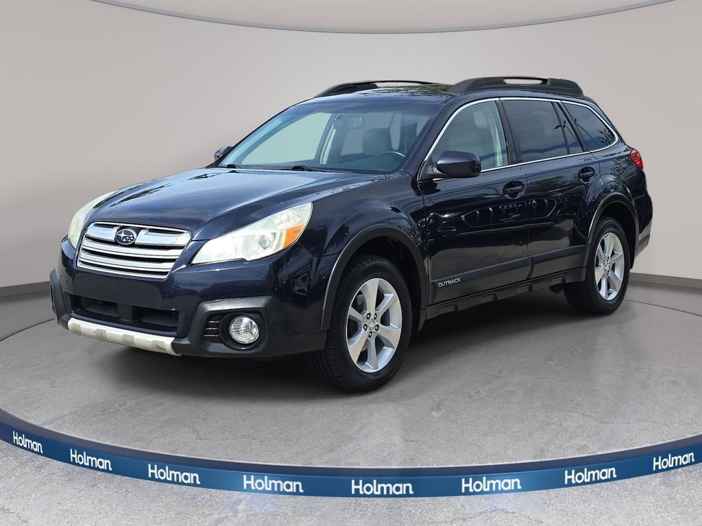 2013 SUBARU Outback