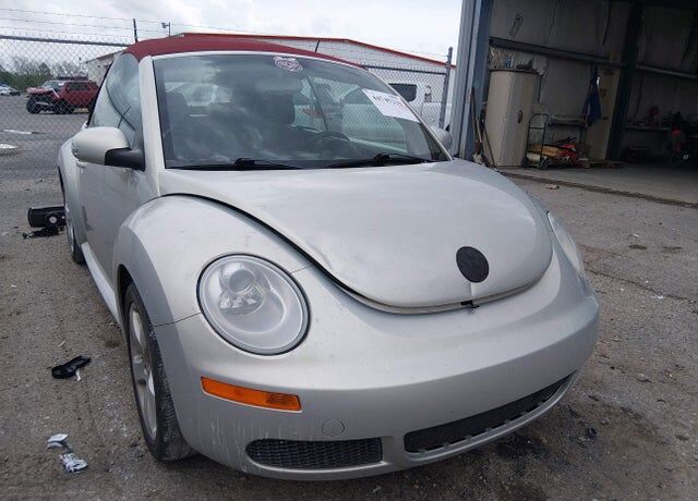 2009 VOLKSWAGEN Beetle