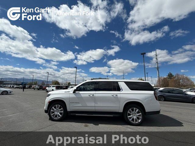 2021 CHEVROLET Suburban
