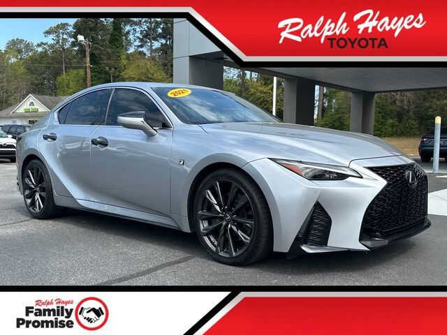2021 LEXUS IS