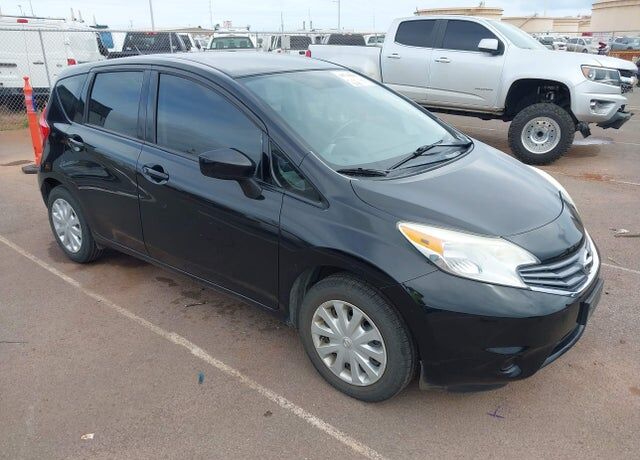 2015 NISSAN Versa