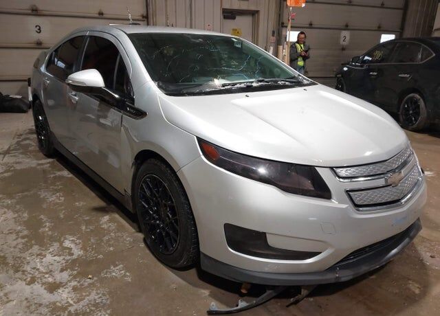 2015 CHEVROLET Volt