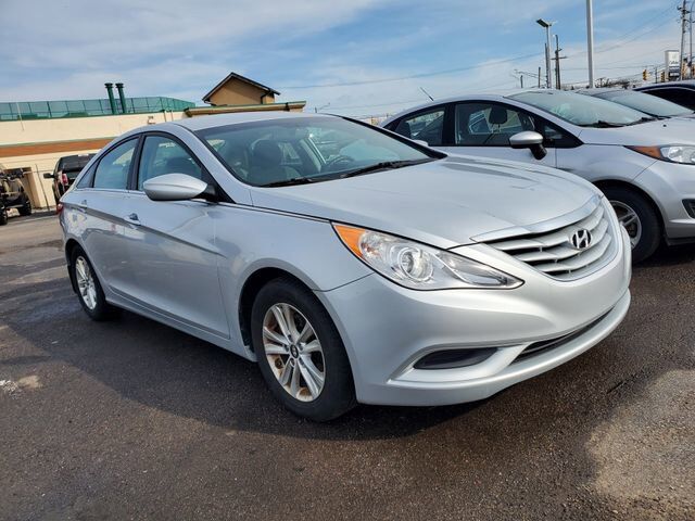 2013 HYUNDAI Sonata