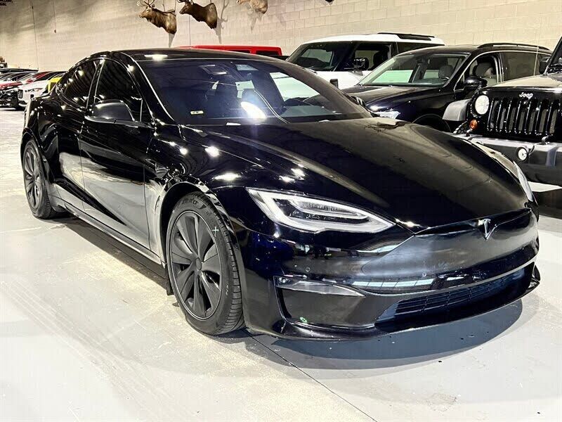 2021 TESLA Model S