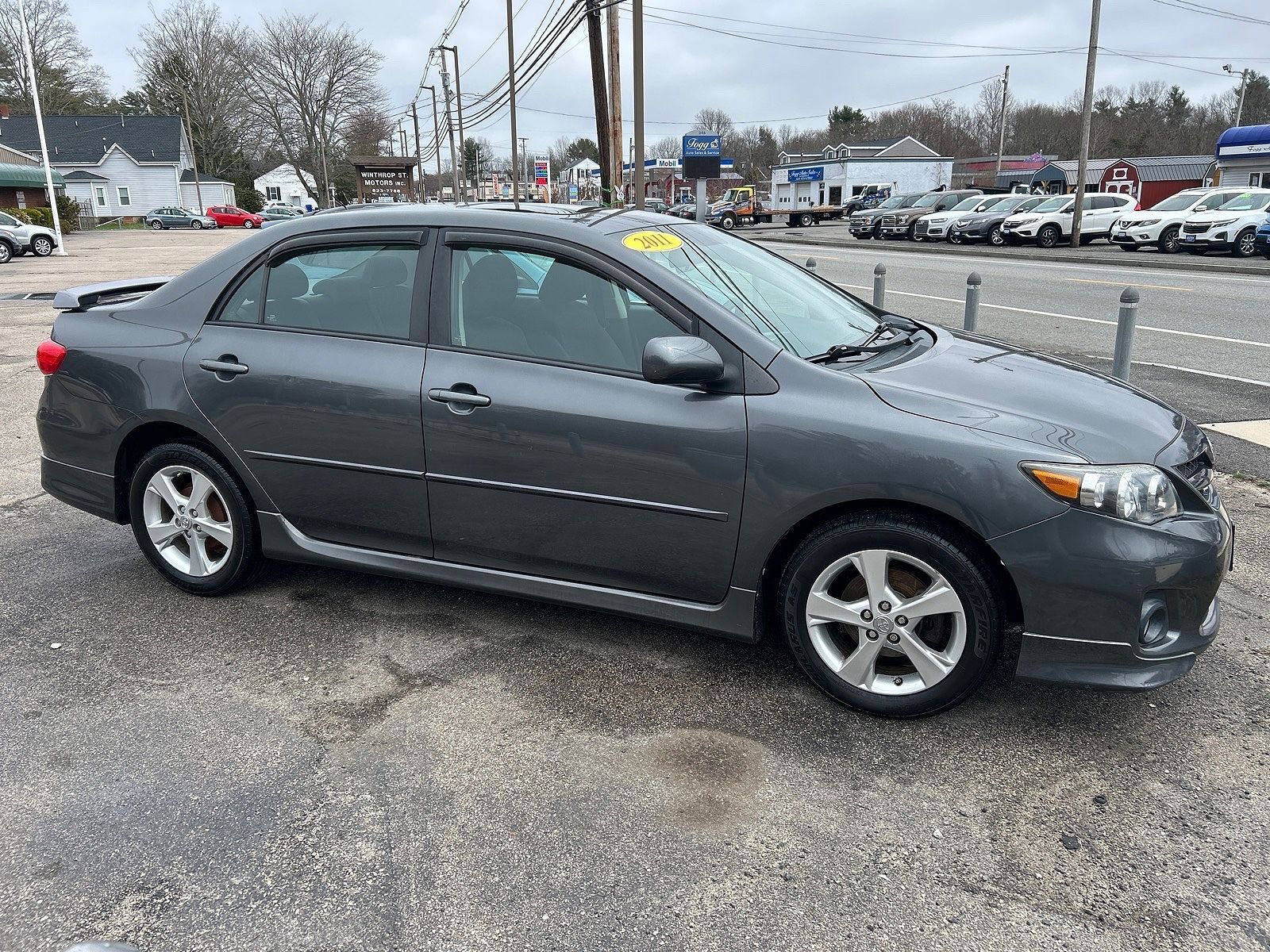 2011 TOYOTA Corolla