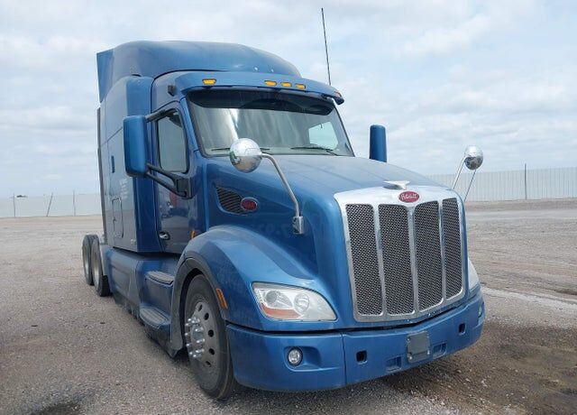 2020 PETERBILT 579